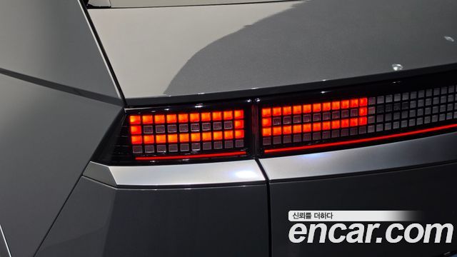 Hyundai Ioniq5 2023 — photo 9