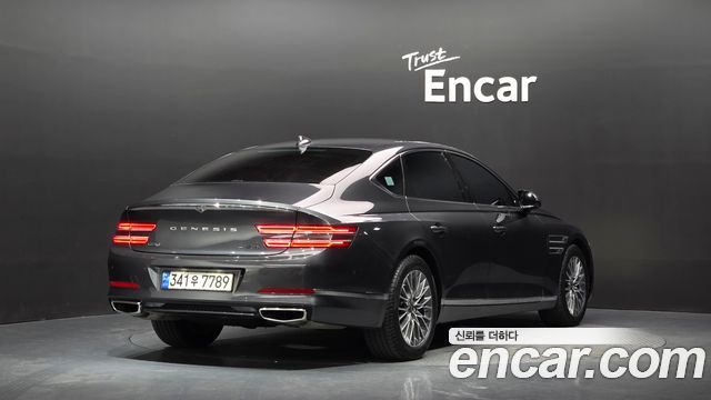 Genesis G80 2022 — photo 2