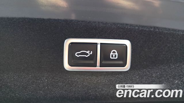 Genesis G80 2022 — photo 24