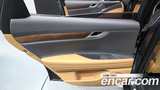 Genesis G80 2022 — photo 15