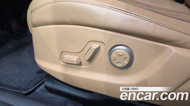Genesis G80 2022 — photo 31