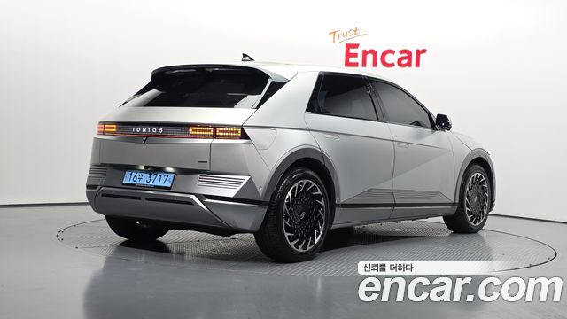 Hyundai Ioniq5 2022 — photo 2
