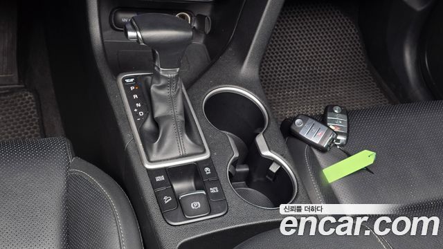 Kia Sportage 2016 — photo 12