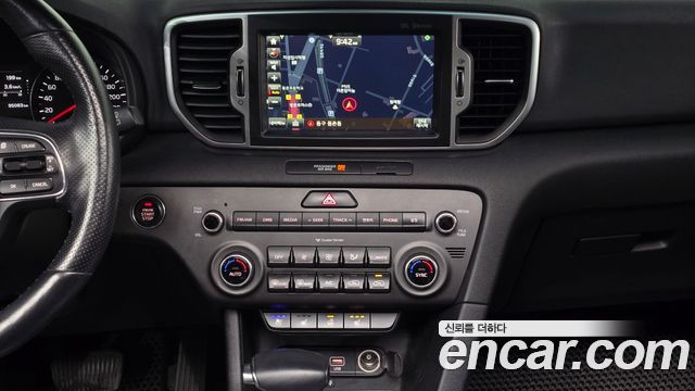 Kia Sportage 2016 — photo 22