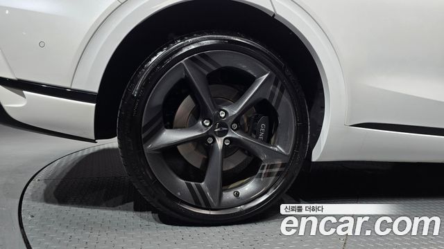 Genesis GV70 2025 — photo 5