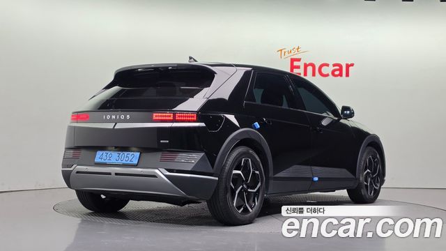 Hyundai Ioniq5 2022 — photo 2