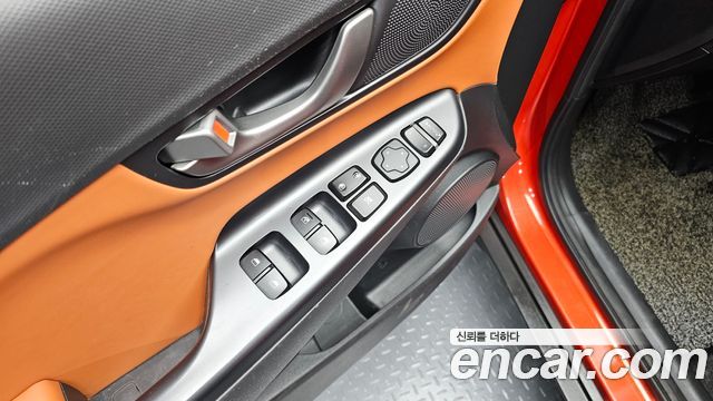 Hyundai Kona 2018 — photo 19