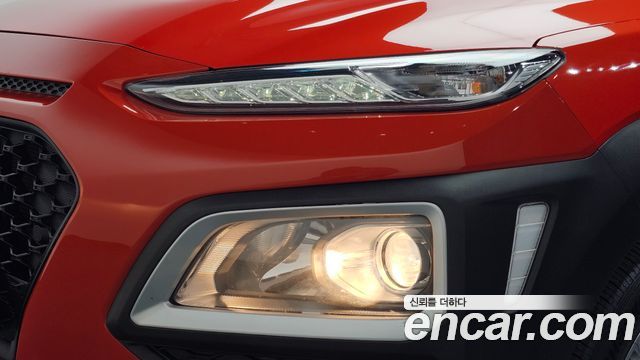 Hyundai Kona 2018 — photo 8
