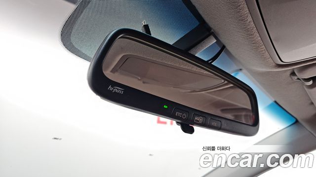Hyundai Kona 2018 — photo 28