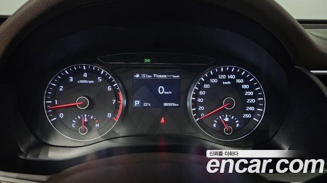 Kia K7 2018 — photo 11