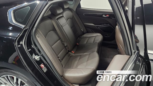 Kia K7 2018 — photo 17