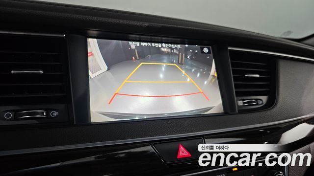 Kia K7 2018 — photo 21