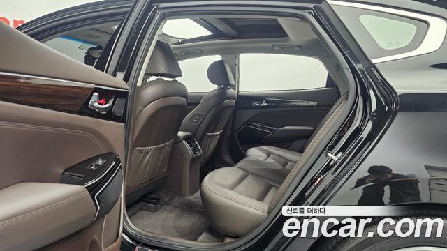 Kia K7 2018 — photo 16