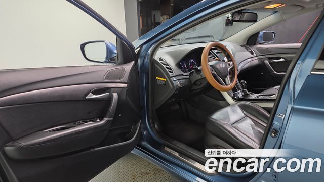 Hyundai i40 2012 — photo 10