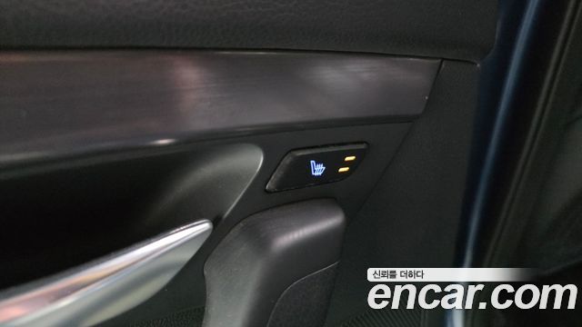 Hyundai i40 2012 — photo 19