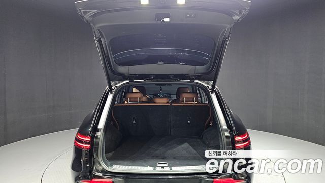 Genesis GV70 2023 — photo 20