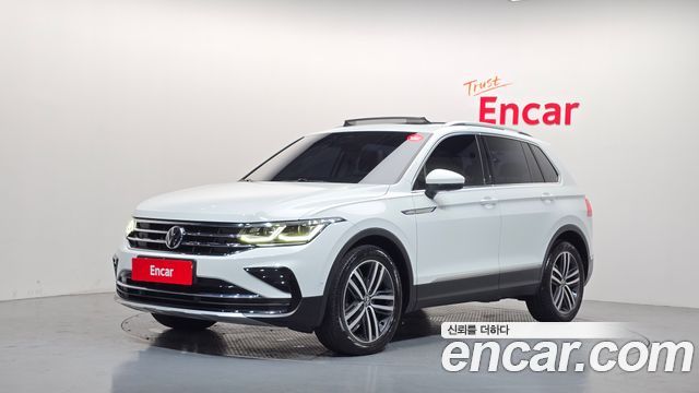 Volkswagen Tiguan 2022 — photo 1
