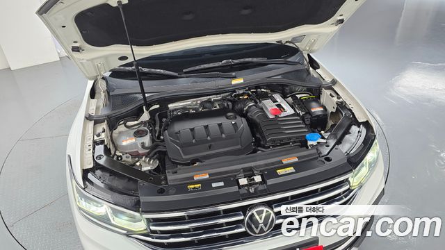 Volkswagen Tiguan 2022 — photo 6