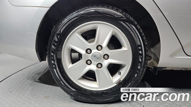 Kia Porte 2012 — photo 5