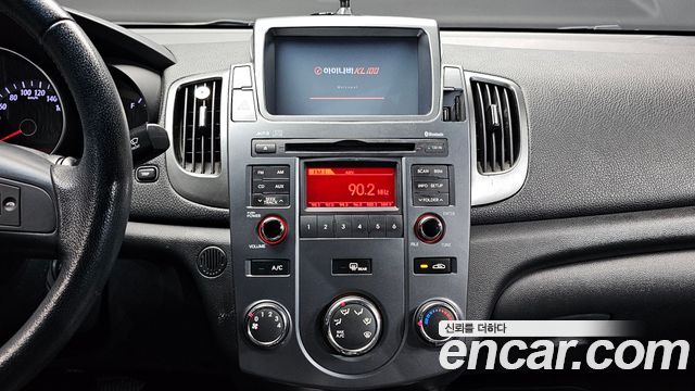 Kia Porte 2012 — photo 14