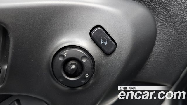 Kia Porte 2012 — photo 19