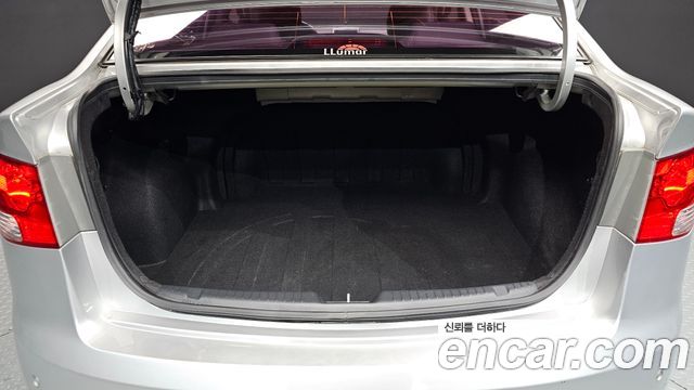 Kia Porte 2012 — photo 20