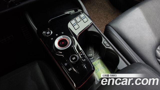 Kia Sportage 2023 — photo 12