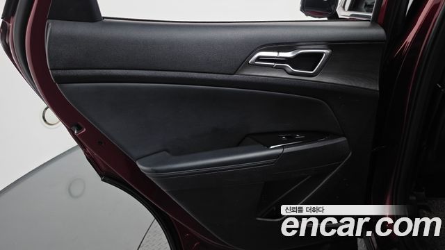 Kia Sportage 2023 — photo 15