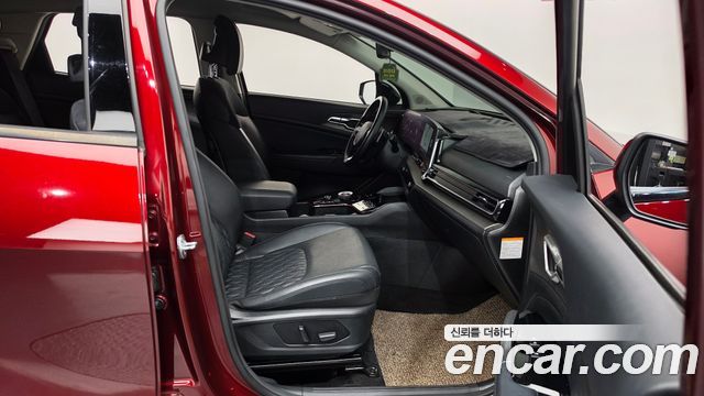 Kia Sportage 2023 — photo 16