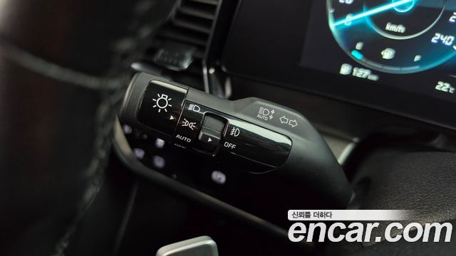 Kia Sportage 2023 — photo 28