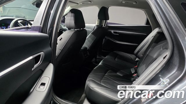 Hyundai Sonata 2020 — photo 18