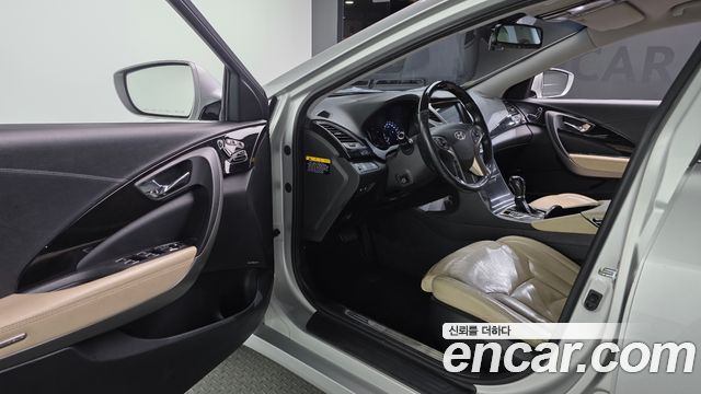 Hyundai Grandeur 2015 — photo 10