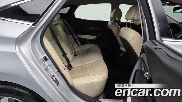 Hyundai Grandeur 2015 — photo 12