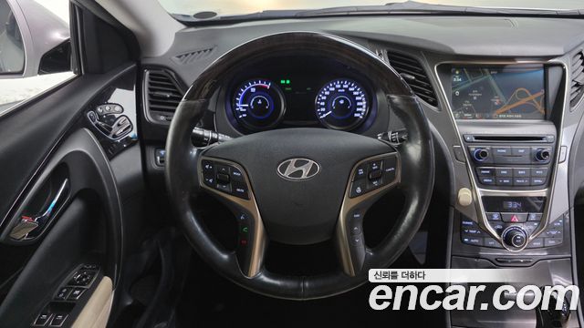 Hyundai Grandeur 2015 — photo 13