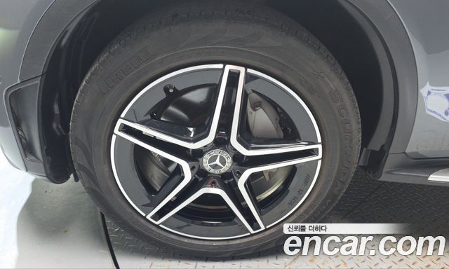 Mercedes-Benz GLC-Class 2022 — photo 5