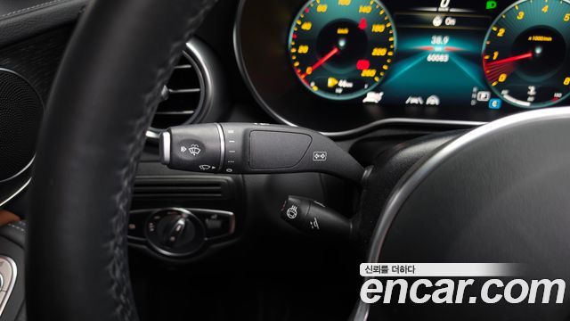 Mercedes-Benz GLC-Class 2022 — photo 24