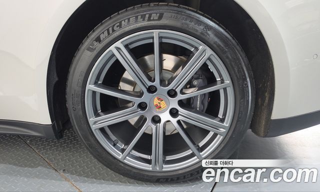 Porsche Panamera 2025 — photo 7