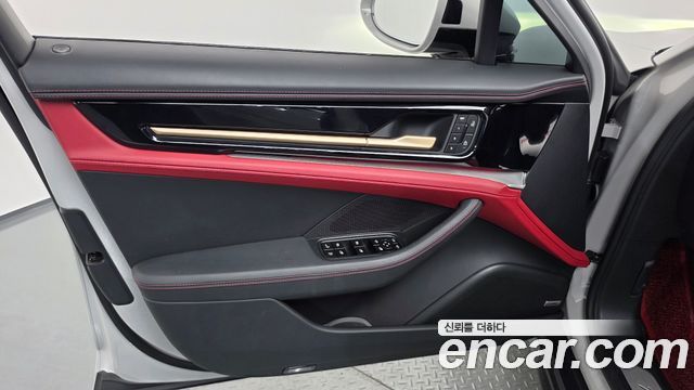 Porsche Panamera 2025 — photo 14