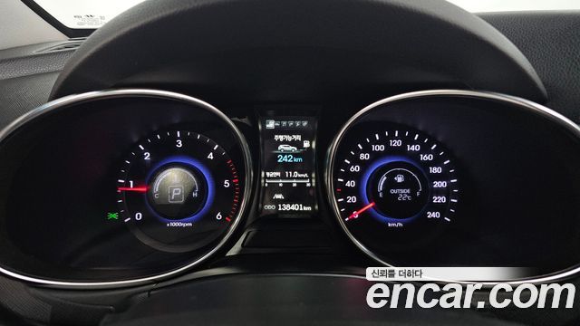 Hyundai Santafe 2015 — photo 8