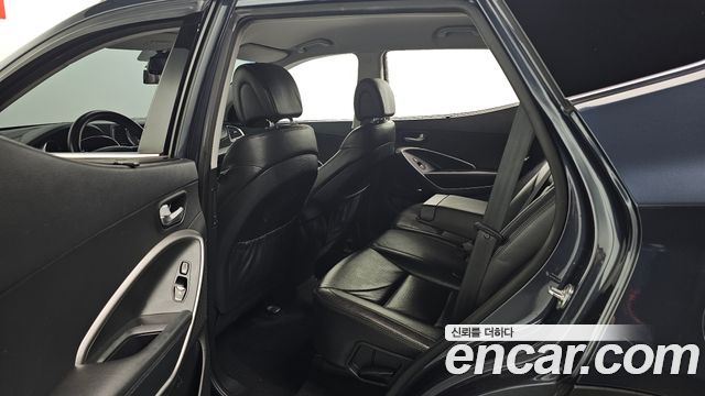 Hyundai Santafe 2015 — photo 11