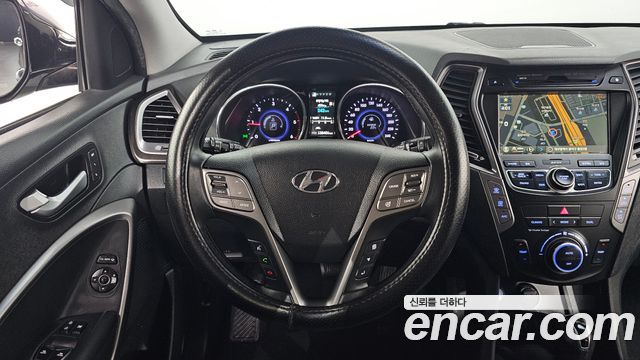 Hyundai Santafe 2015 — photo 12