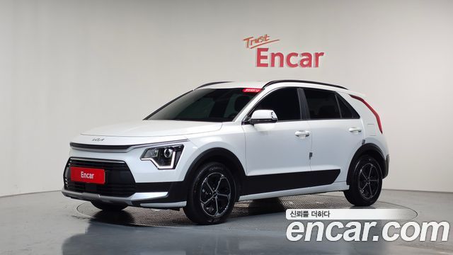 Kia Niro 2024 — photo 38