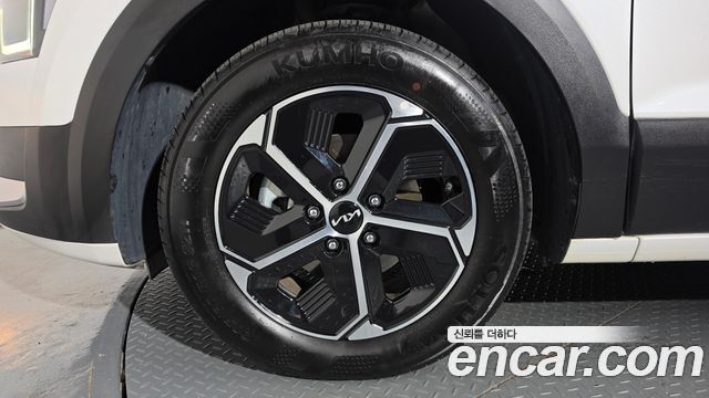 Kia Niro 2024 — photo 5