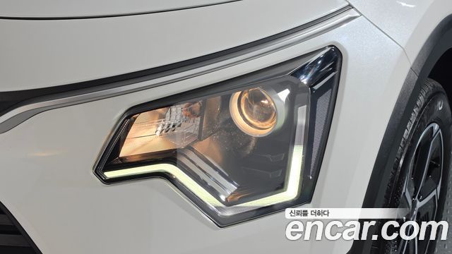 Kia Niro 2024 — photo 8