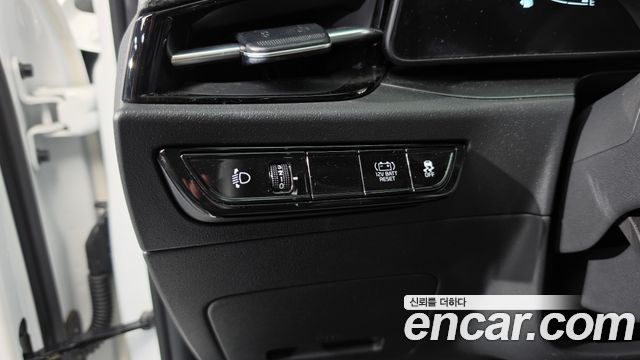 Kia Niro 2024 — photo 29