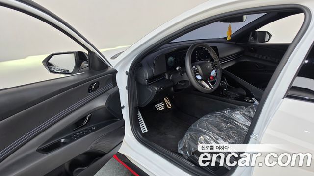 Hyundai AVANTE 2026 — photo 13