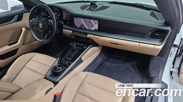 Porsche 911 2020 — photo 10