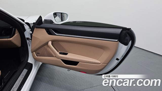 Porsche 911 2020 — photo 15