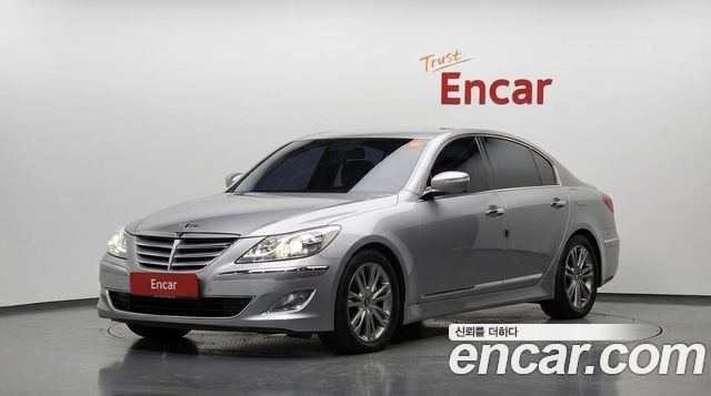 Hyundai Genesis 2012 — photo 1