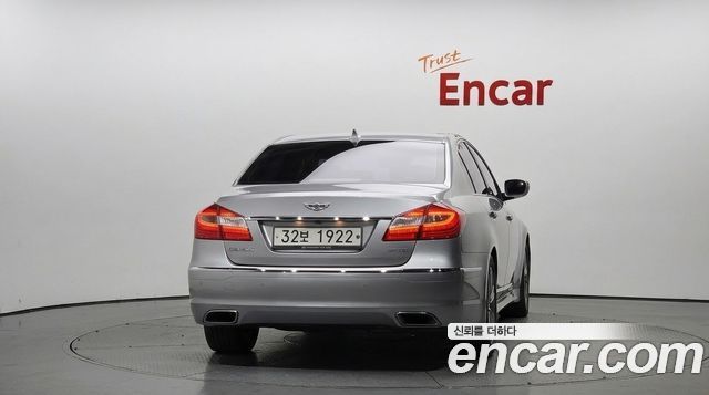 Hyundai Genesis 2012 — photo 4